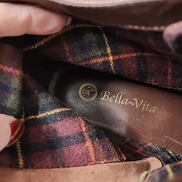 Bella Vita Kody Leather Boots Victorian Tassel Buckle Ankle Booties Cognac Brown - Picture 4 of 13